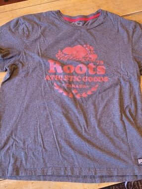 Roots Grey T-Shirt with Red Logo